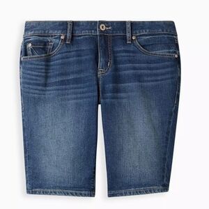 Torrid Dark Blue Denim Bermuda Shorts Size 18